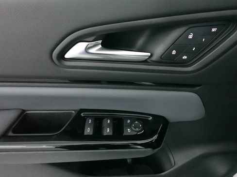 Used 2024 Honda Prologue Touring image 11