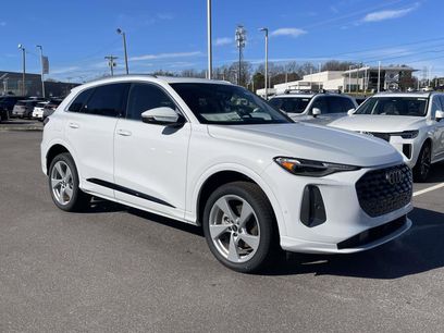 New 2025 Audi Q5 2.0T Premium Plus