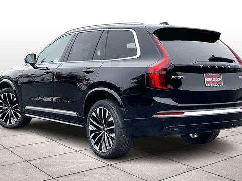 New 2026 Volvo XC90 B5 Plus image 3