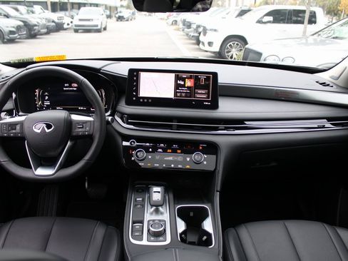 Certified 2026 INFINITI QX60 Luxe w/ Cargo Package image 34