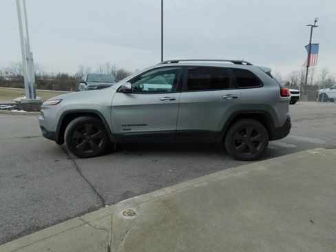 Used 2016 Jeep Cherokee 75th Anniversary image 5