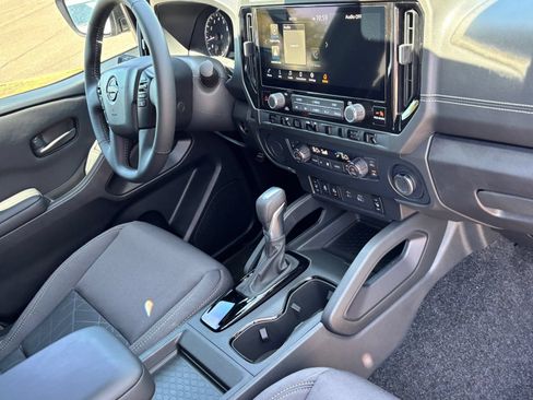 New 2026 Nissan Frontier SV RWD image 9
