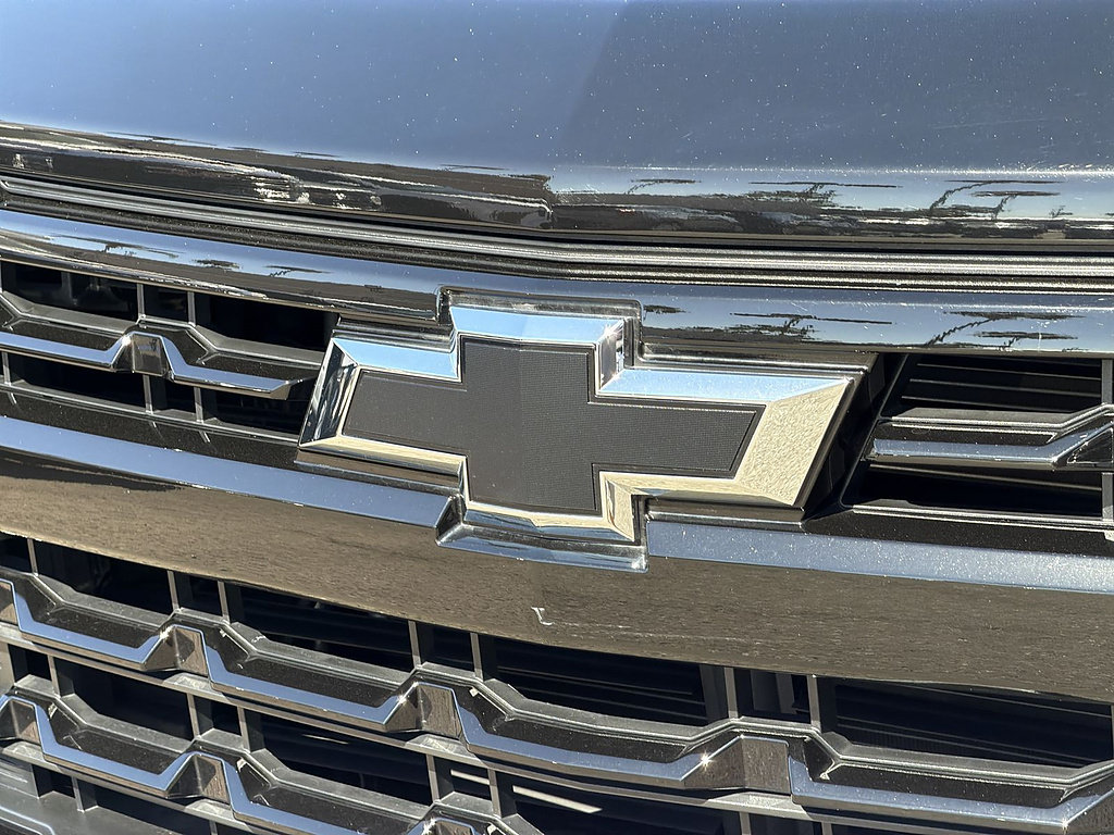 Used 2024 Chevrolet Silverado 1500 RST w/ LPO, Dark Essentials Package RWD image 30