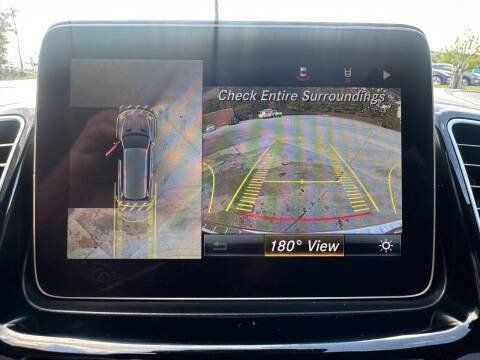 Used 2017 Mercedes-Benz GLS 450 4MATIC image 27