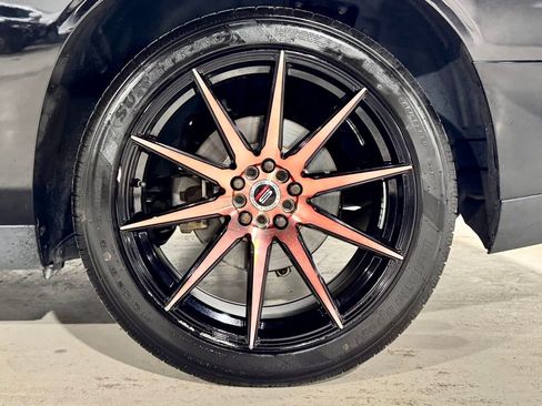 Used 2015 Dodge Challenger R/T w/ Quick Order Package 22B R/T image 28