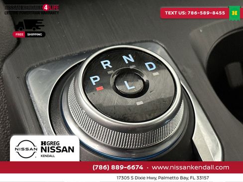 Used 2025 Ford Escape ST-Line image 24