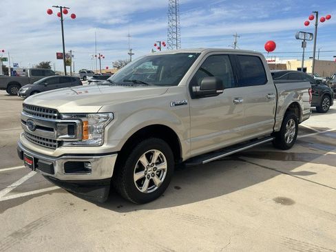 Used 2018 Ford F150 XLT w/ Equipment Group 302A Luxury image 10