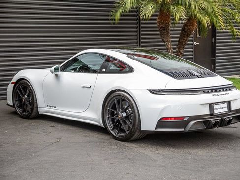 Certified 2025 Porsche 911 Carrera GTS RWD image 3