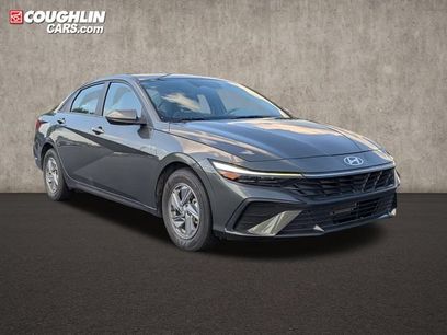 Certified 2024 Hyundai Elantra SE