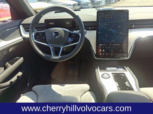 New 2025 Volvo EX90 Ultra image 11