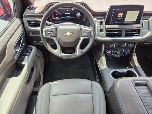 Used 2022 Chevrolet Tahoe LT w/ Luxury Package RWD image 16
