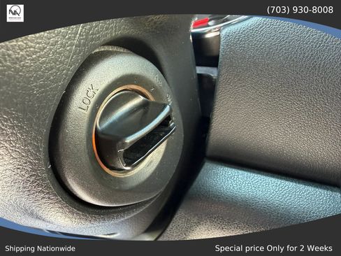 Used 2012 Nissan Rogue SV w/ Premium Pkg AWD/4WD image 32