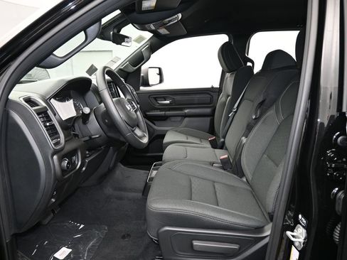 Used 2026 RAM 1500 Tradesman AWD/4WD image 11