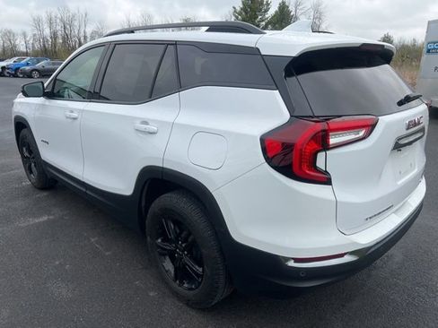 Used 2024 GMC Terrain AT4 AWD/4WD image 4