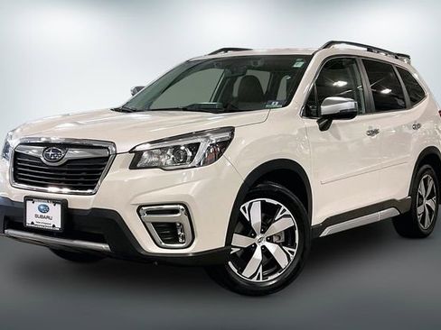 Used 2019 Subaru Forester Touring image 3
