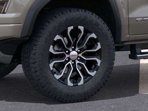 New 2026 GMC Canyon Denali AWD/4WD image 11