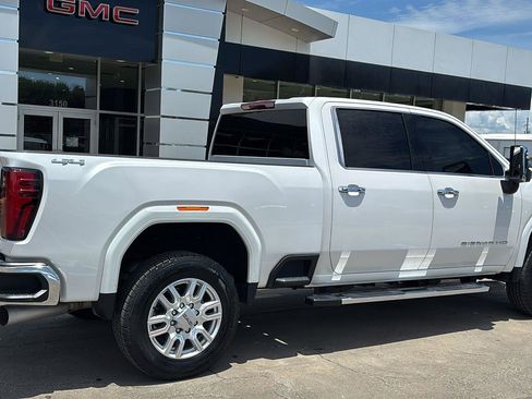 Certified 2024 GMC Sierra 2500 SLT w/ Max Trailering Package AWD/4WD image 8