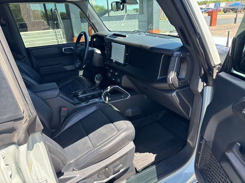 Used 2021 Ford Bronco First Edition AWD/4WD image 21