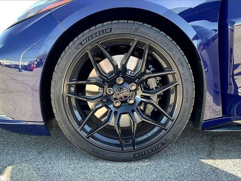 Used 2025 Chevrolet Corvette Z06 w/ Stealth Interior Trim Package image 8