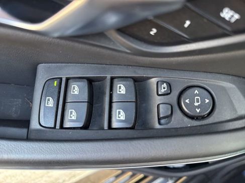 Used 2023 BMW M3 Competition image 15