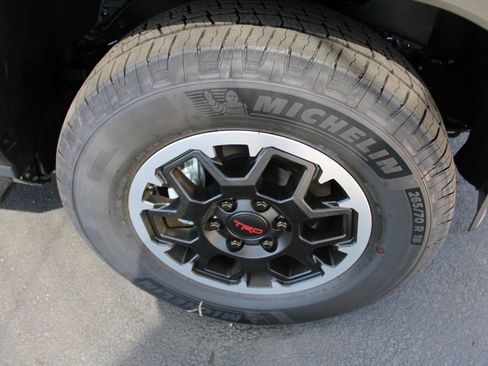New 2026 Toyota 4Runner 4WD image 57