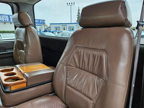 Used 1999 Ford F250 Lariat image 15