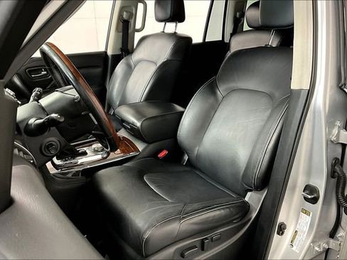 Used 2019 INFINITI QX80 Luxe image 25