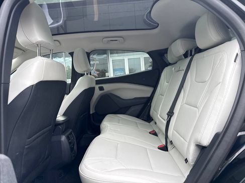 Used 2025 Ford Mustang Mach-E Premium RWD image 5