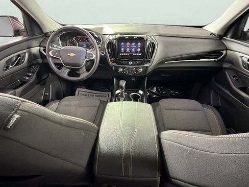 Certified 2021 Chevrolet Traverse LT FWD image 34