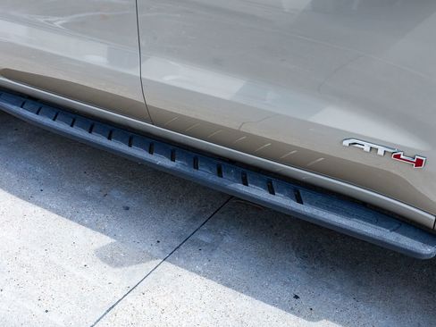 Used 2022 GMC Sierra 1500 AT4 w/ AT4 Premium Package image 13