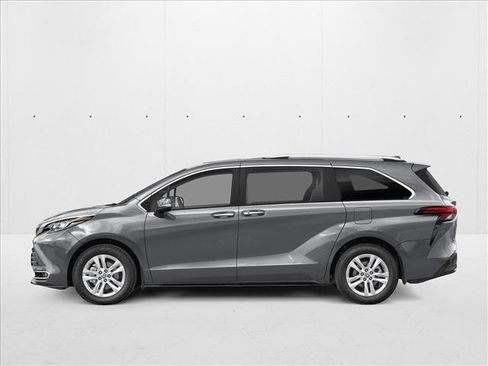 New 2026 Toyota Sienna Limited FWD image 3