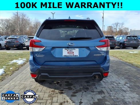 Used 2022 Subaru Forester Premium image 6