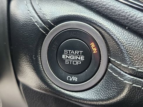 Used 2021 Dodge Durango SXT image 33