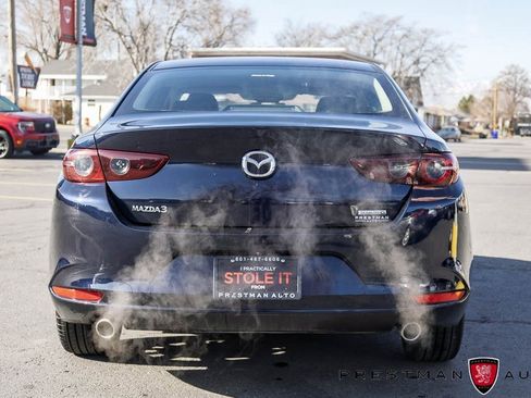 Used 2021 MAZDA MAZDA3 s image 14