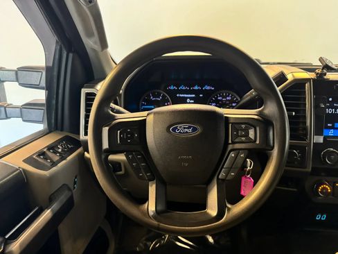 Used 2019 Ford F250 XLT AWD/4WD image 10