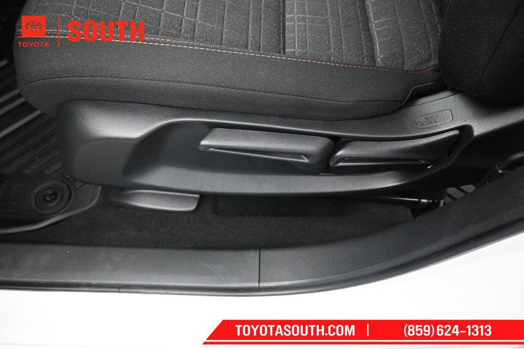 Used 2025 Honda HR-V Sport image 22
