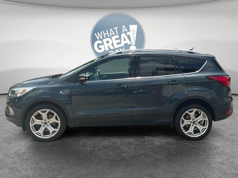 Used 2019 Ford Escape Titanium AWD/4WD image 7