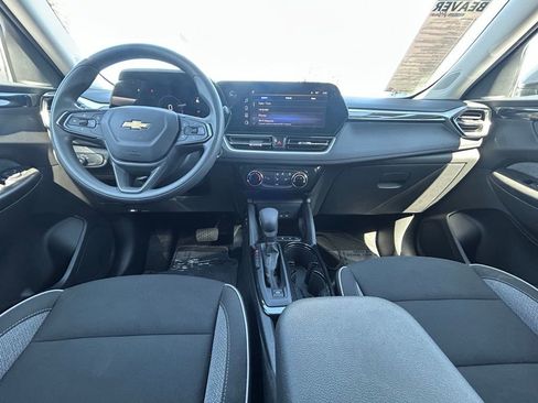 Used 2024 Chevrolet TrailBlazer LT image 21
