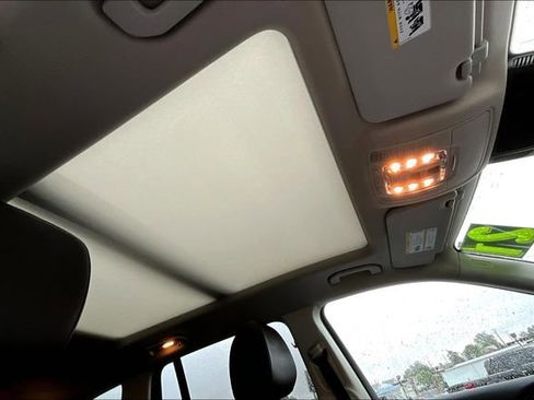 Used 2021 Mercedes-Benz GLS 450 4MATIC image 15