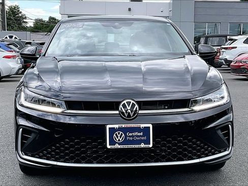 Used 2025 Volkswagen Jetta S FWD image 10