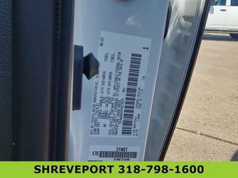Used 2023 Toyota Sequoia Limited w/ Tow Technology Package AWD/4WD image 35