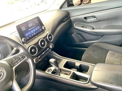 Used 2022 Nissan Sentra SR FWD image 35