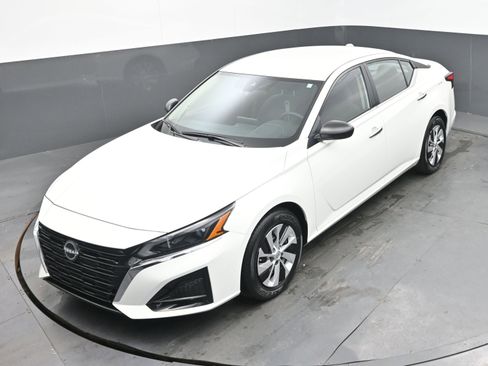 Certified 2025 Nissan Altima 2.5 S image 31