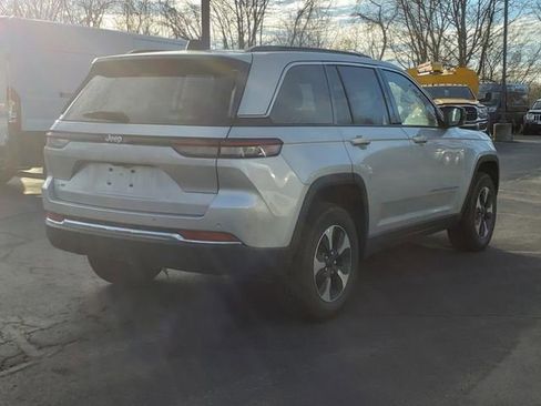 New 2024 Jeep Grand Cherokee Limited 4xe AWD/4WD image 7