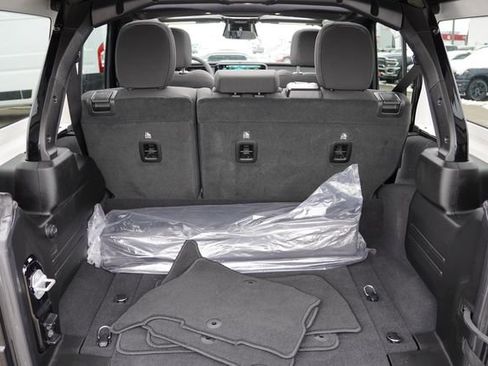 Certified 2025 Jeep Wrangler Unlimited Rubicon 4xe w/ Safety Group image 22