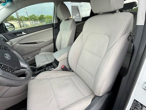 Used 2021 Hyundai Tucson Value FWD image 11