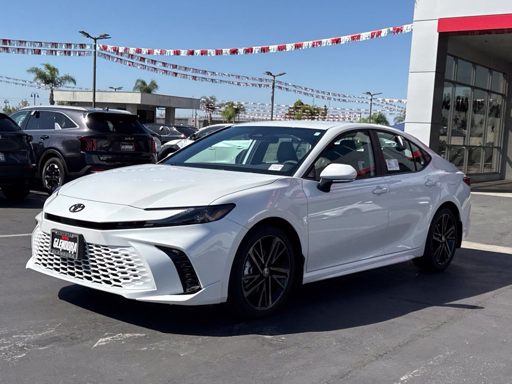 New 2026 Toyota Camry XSE FWD image 5