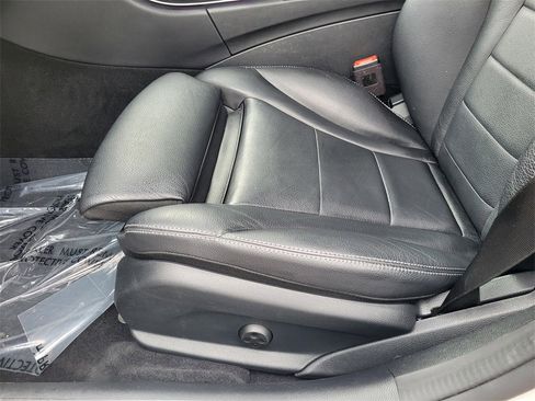 Used 2019 Mercedes-Benz C 300 4MATIC Sedan image 16