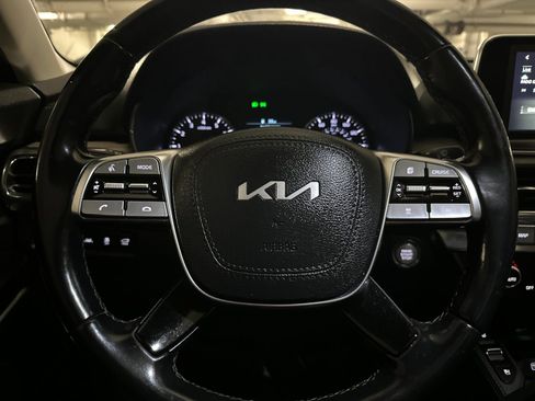 Certified 2022 Kia Telluride EX w/ EX Premium Package AWD/4WD image 33