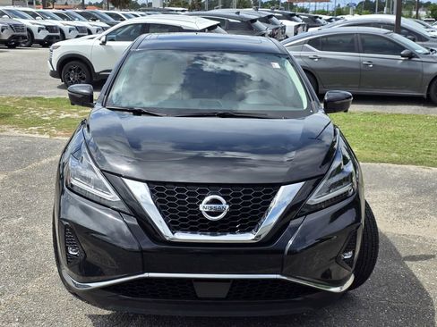 Used 2021 Nissan Murano SL w/ SL Moonroof Package AWD/4WD image 3